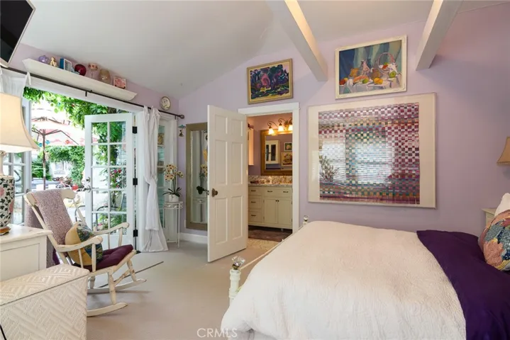 536 Seaview Street, Laguna Beach, California 92651