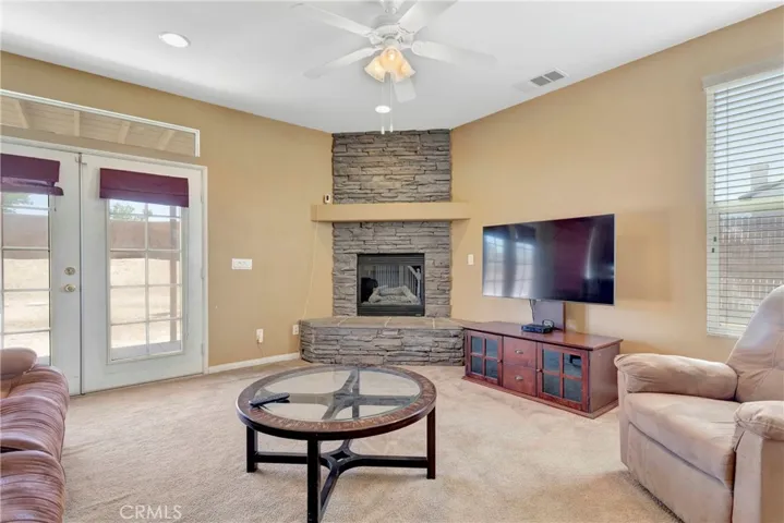 16063 Oak Court, Victorville, California 92395