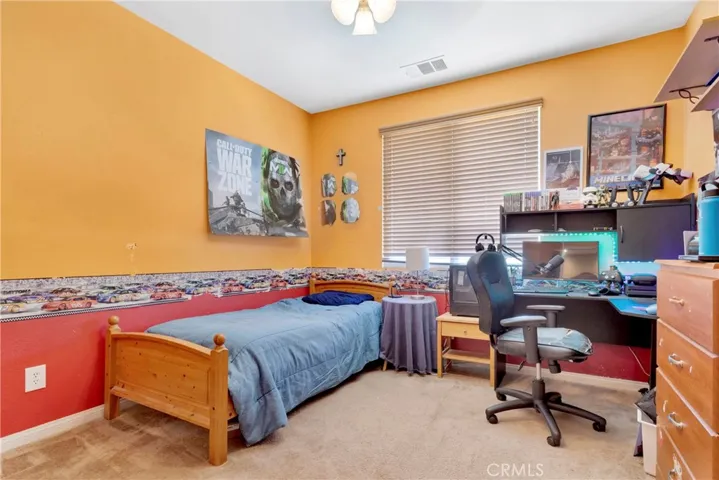 16063 Oak Court, Victorville, California 92395