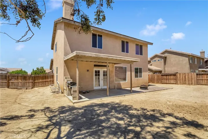 16063 Oak Court, Victorville, California 92395