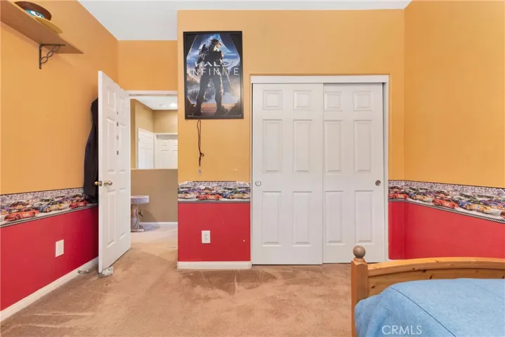 16063 Oak Court, Victorville, California 92395
