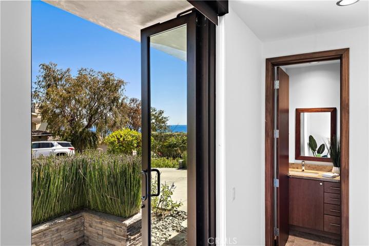 1770 Palm Drive, Laguna Beach, California 92651