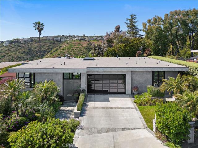 1770 Palm Drive, Laguna Beach, California 92651