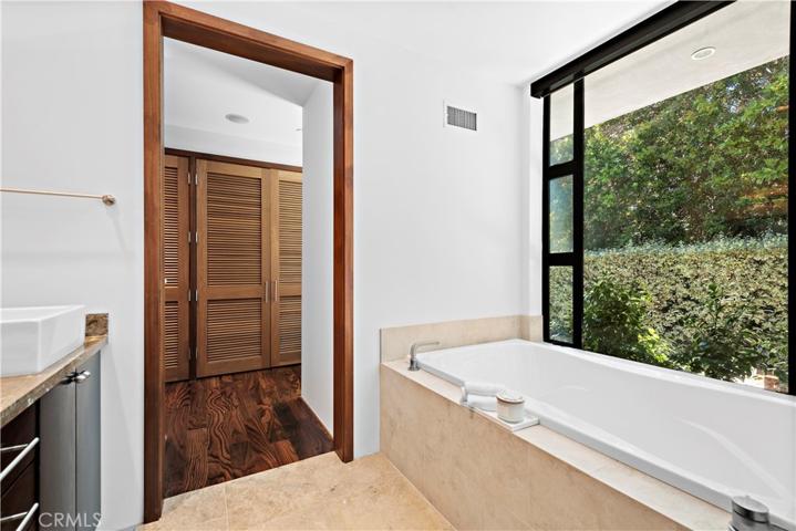 1770 Palm Drive, Laguna Beach, California 92651