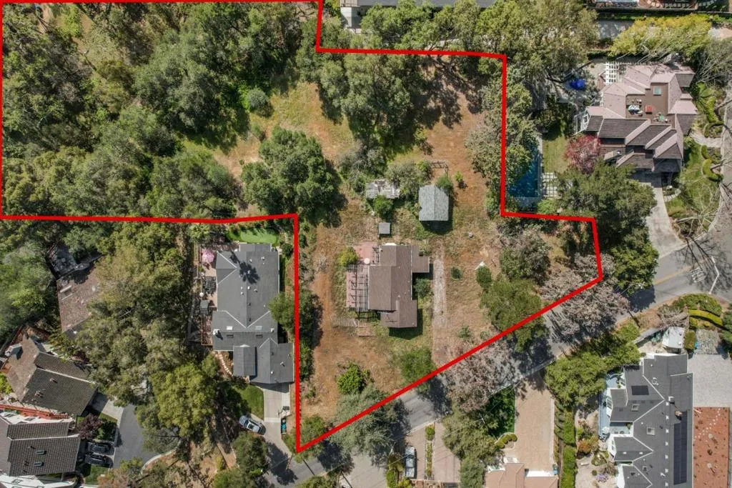 10234 Scenic Boulevard, Cupertino, California 95014 home-pic-7