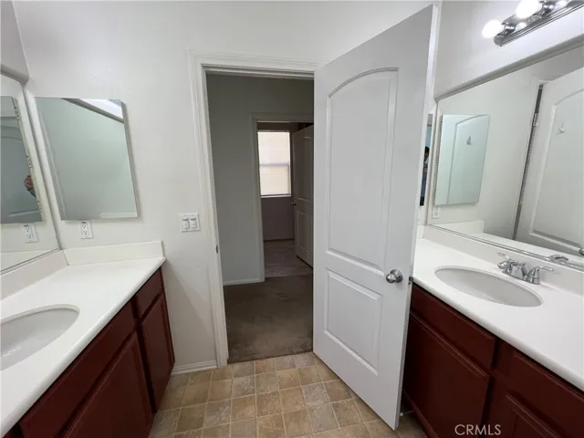 31794 Murdock Lane, Temecula, California 92592