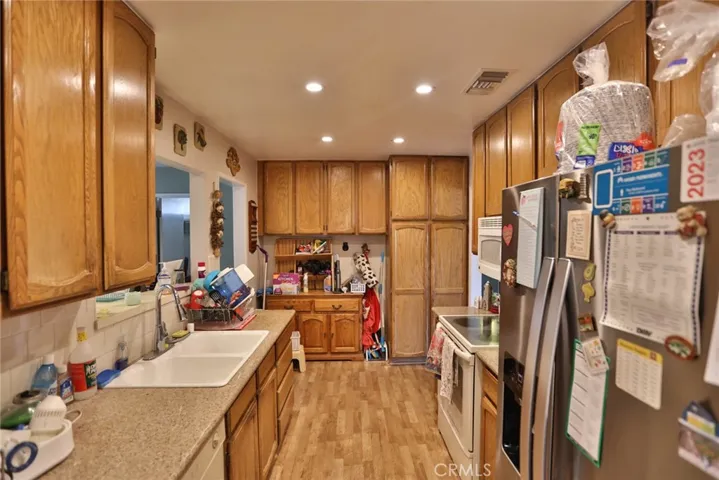 1637 Fieldgate Avenue, Hacienda Heights, California 91745