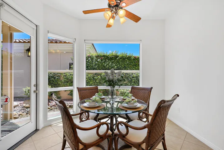 Breakfast Nook