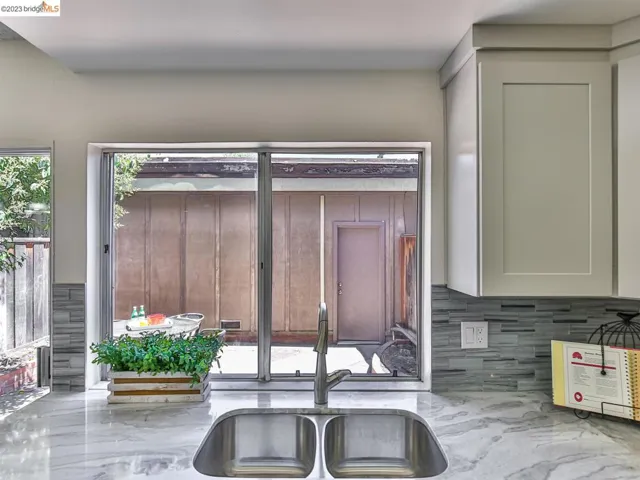843 Southgrove Dr, San Jose, California 95133