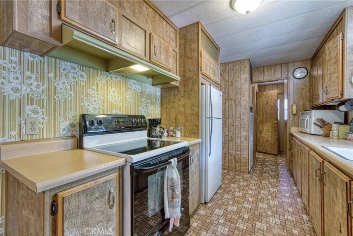 16148 31st Avenue, Clearlake, California 95422