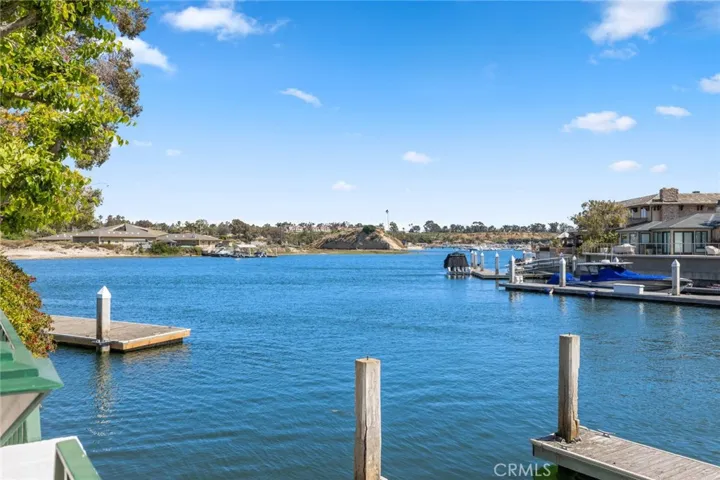 207 N Star Lane, Newport Beach, California 92660