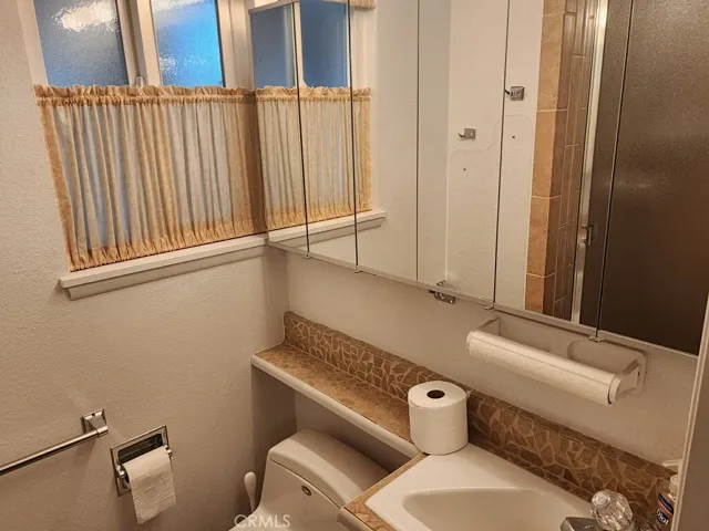 14742 Quivero Road, Apple Valley, California 92307