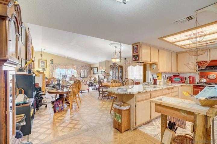 969 Ridge Heights Dr, Fallbrook, California 92028