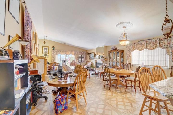 969 Ridge Heights Dr, Fallbrook, California 92028