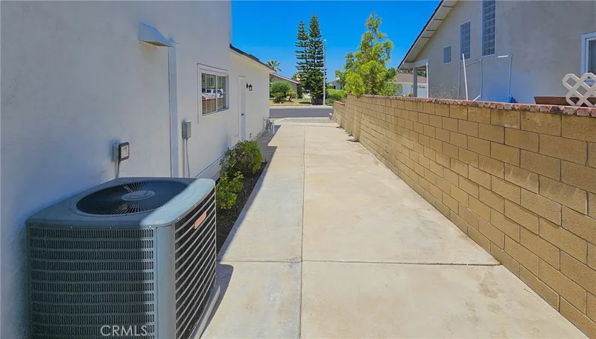 24622 Artemia Ave., Mission Viejo, California 92691