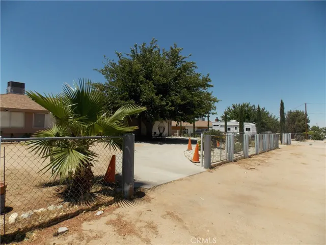 8998 Avocado Avenue, Hesperia, California 92345