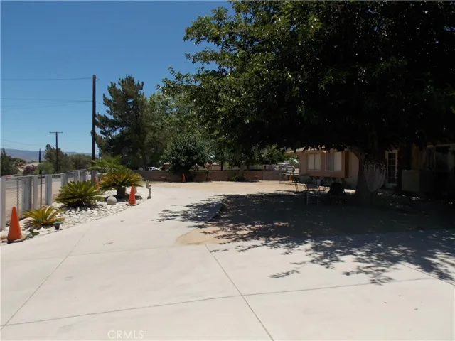 8998 Avocado Avenue, Hesperia, California 92345
