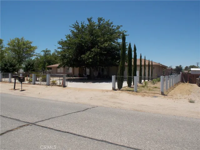 8998 Avocado Avenue, Hesperia, California 92345