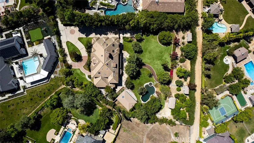 4090 Live Oak Lane, Yorba Linda, California 92886