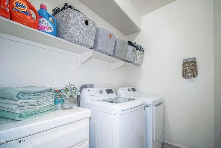 G LAUNDRY 01
