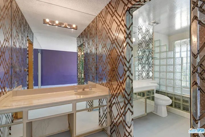2189 E Sonora Road, Palm Springs, California 92264