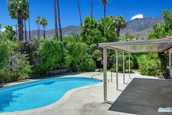 2189 E Sonora Road, Palm Springs, California 92264