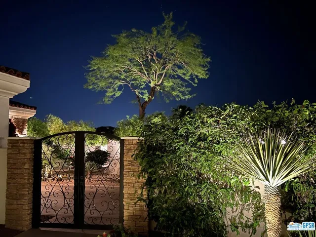 320 Big Canyon Drive, Palm Springs, California 92264