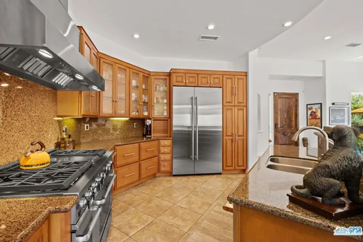 320 Big Canyon Drive, Palm Springs, California 92264
