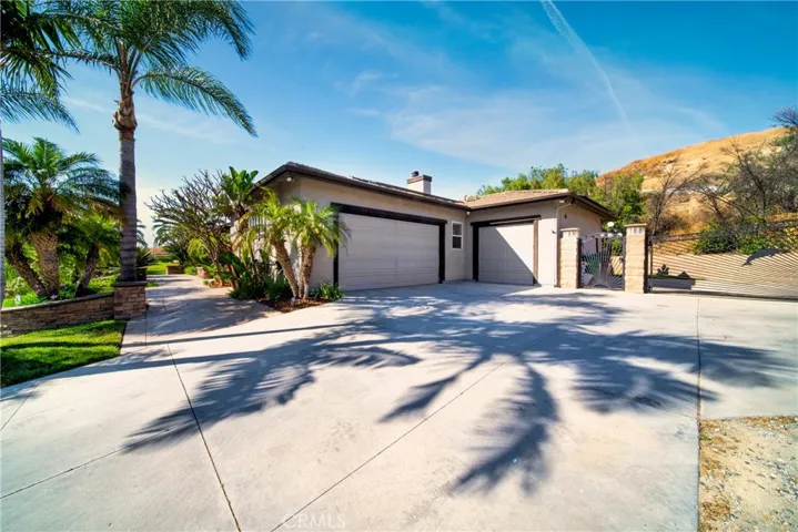 1741 El Paso Drive, Norco, California 92860