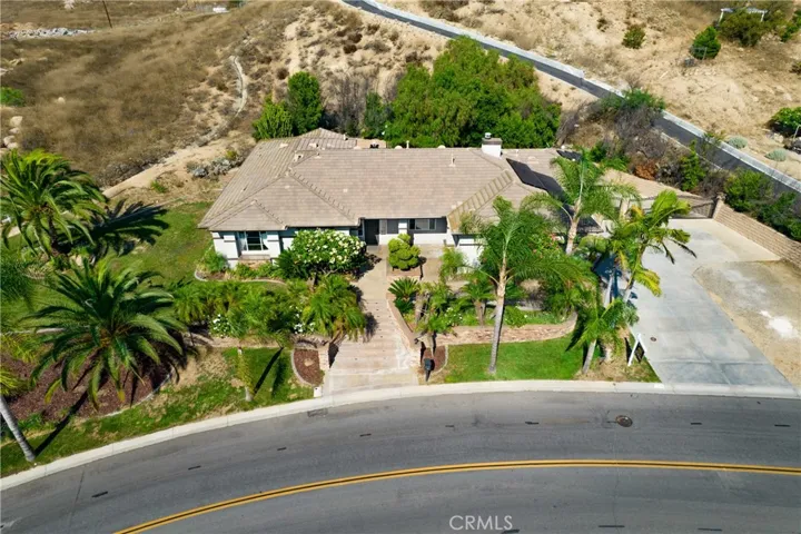 1741 El Paso Drive, Norco, California 92860