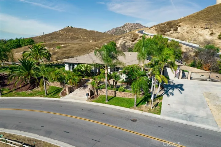 1741 El Paso Drive, Norco, California 92860