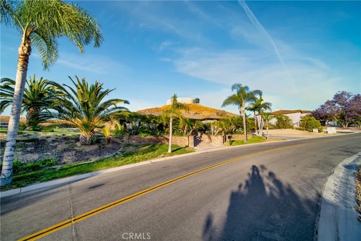 1741 El Paso Drive, Norco, California 92860