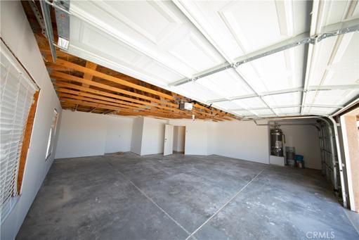 23882 Ashland Road, Apple Valley, California 92308