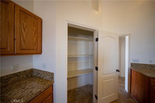 23882 Ashland Road, Apple Valley, California 92308
