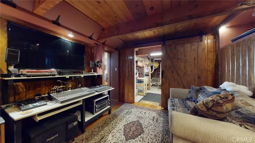 31529 Overhill Drive, Running Springs, California 92382