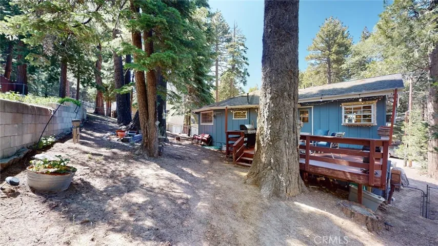 31529 Overhill Drive, Running Springs, California 92382