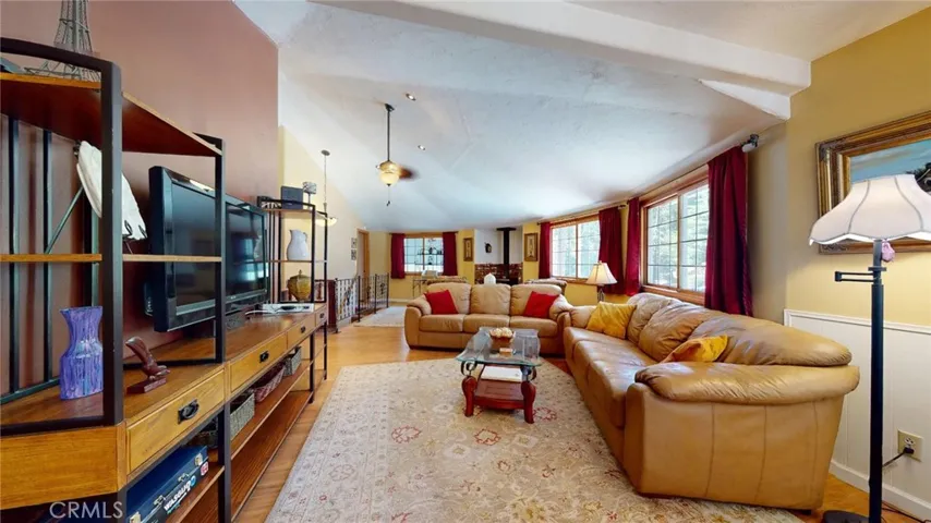 31529 Overhill Drive, Running Springs, California 92382