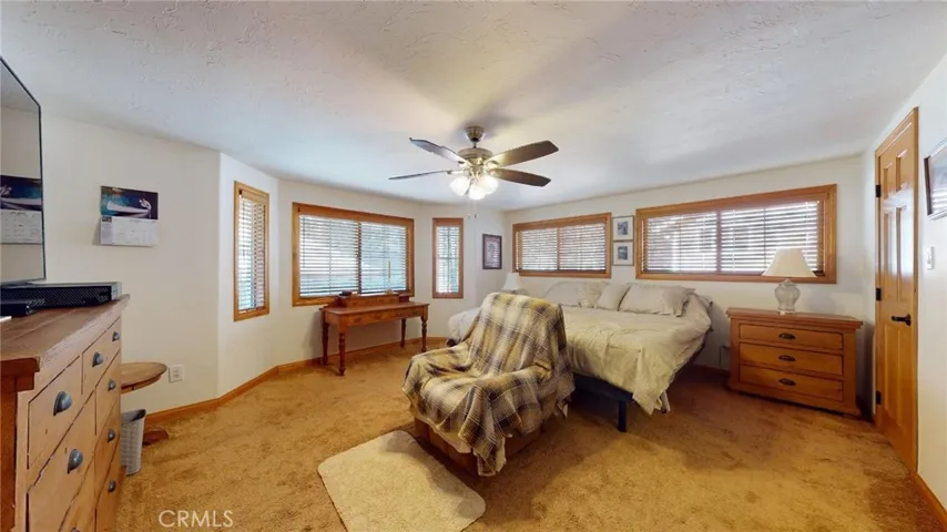 31529 Overhill Drive, Running Springs, California 92382