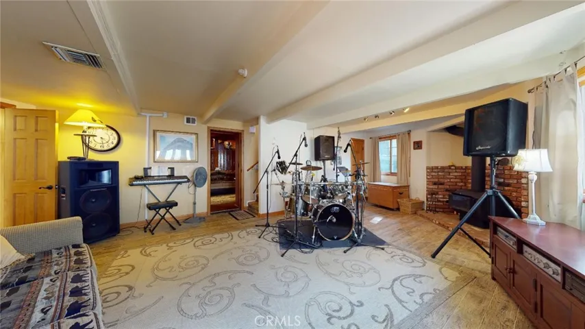 31529 Overhill Drive, Running Springs, California 92382