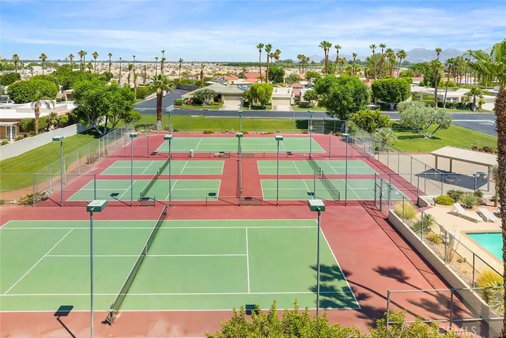 TENNIS,PICKELBALL COURTS