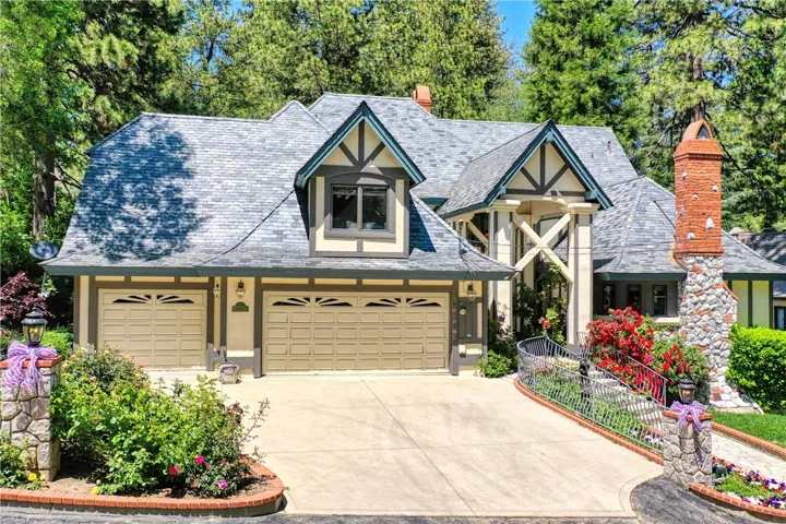 27780 High Knoll Road, Lake Arrowhead, California 92352