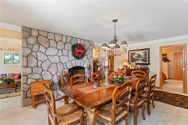 27780 High Knoll Road, Lake Arrowhead, California 92352