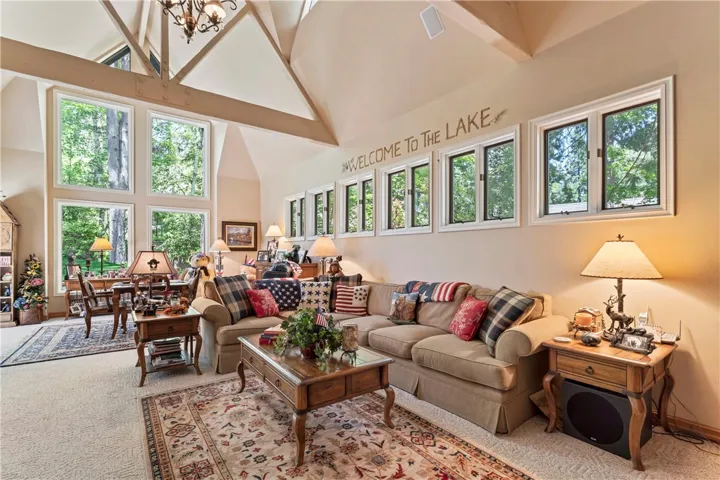 27780 High Knoll Road, Lake Arrowhead, California 92352