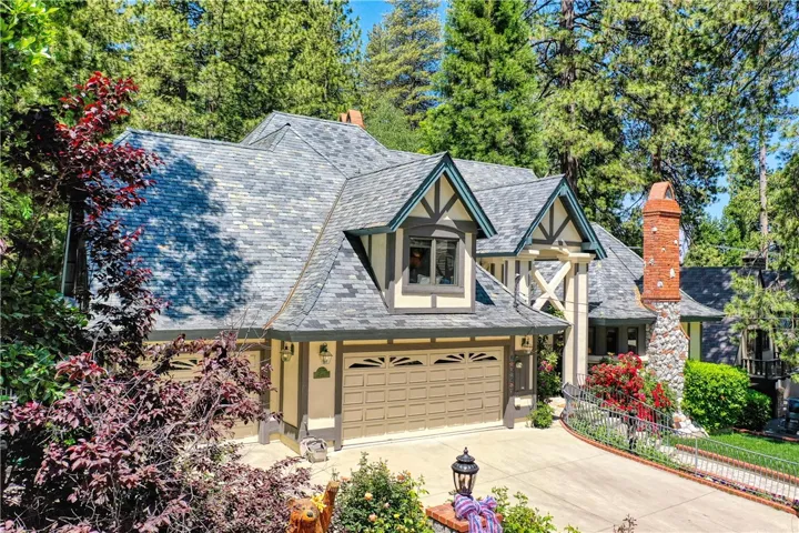 27780 High Knoll Road, Lake Arrowhead, California 92352