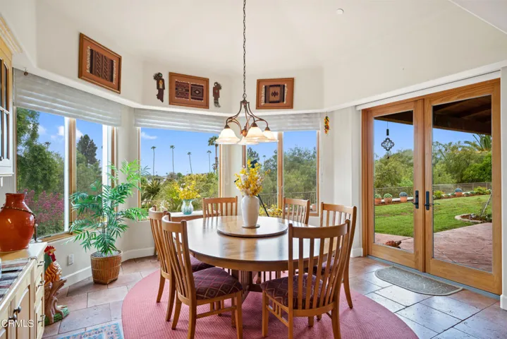 273 N Catalina St MLS-26