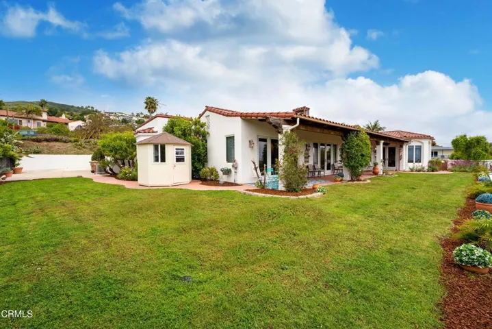 273 N Catalina St MLS-50