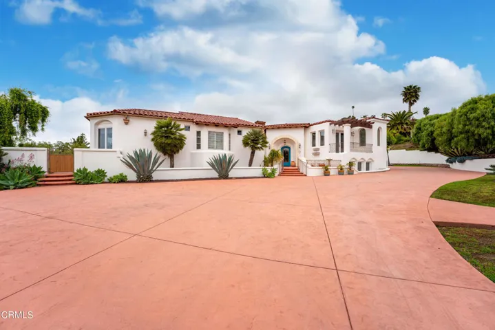273 N Catalina St MLS-1