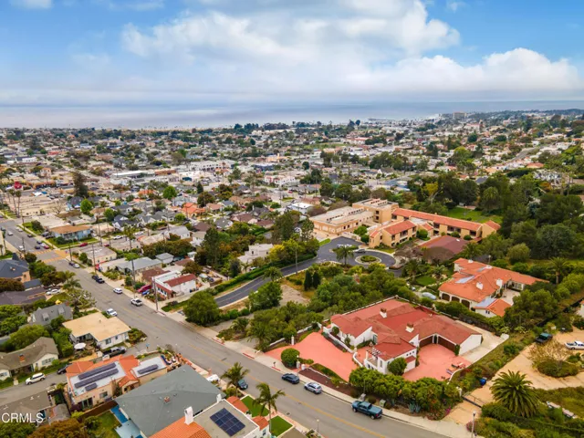 273 N Catalina St MLS-7