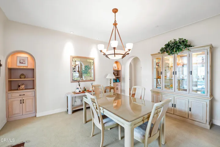 273 N Catalina St MLS-15