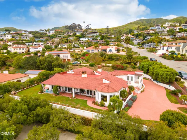 273 N Catalina St MLS-56